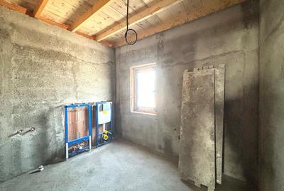 Duplex cu 4 camere cu Canalizare în Sânmihaiu Român - 8