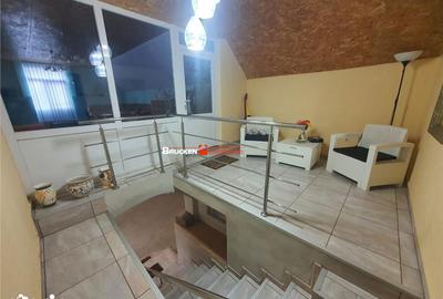 Casă cu 6 camere cu Teren 824 Mp în Central - 2