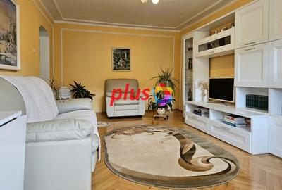 Apartament cu patru camere, zona Calea Bucuresti - Judetean 100 MP - 1