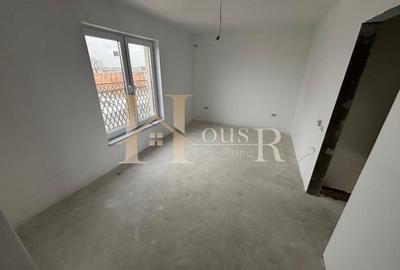 Casa la asfalt. Toate utilitatile. Posibilitate de personalizare - 10