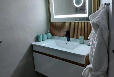 Apartament cu 2 camere în Tractorul