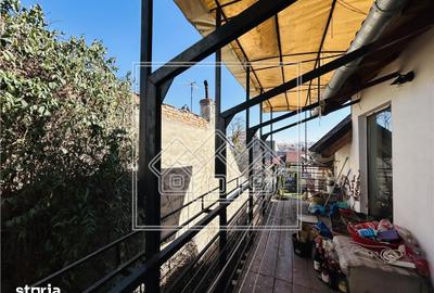 Apartament cu 4 camere în Sub Arini - 15