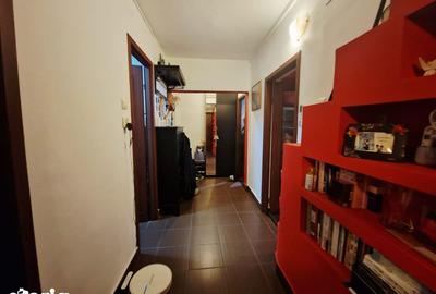 Apartament cu 2 camere decomandat, mobilat în Baicului - 10