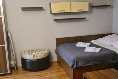 Garsonieră decomandată în Unirii - 1