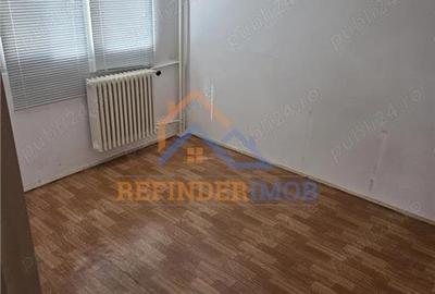 Vanzare apartament 3 camere zona Drumul Taberei - 1