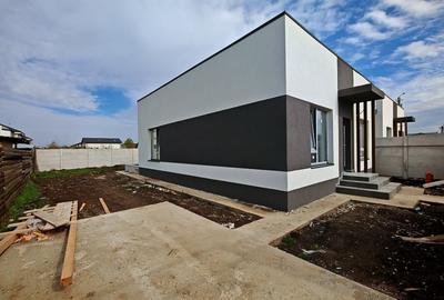 Casă individuală cu 3 camere în Berceni