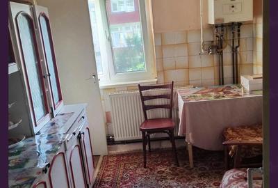 Apartament cu 2 camere decomandat în Govândari - 2