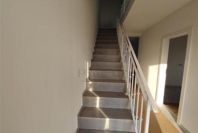 Duplex spatios - zona linistita - compartimentare practica. - 4