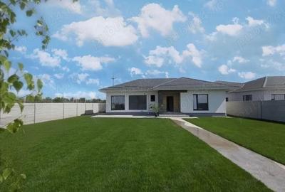 Casă cu 7 camere cu Teren 520 Mp în Domnești - 4