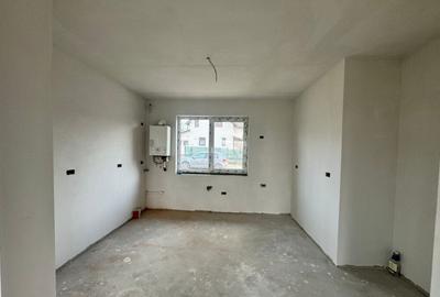 Casă cu 4 camere cu Teren 812 Mp în Satu Nou de Jos - 7