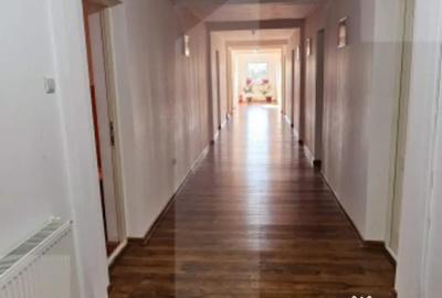 Casă cu 16 camere cu Teren 1663 Mp în Bicfalău - 5