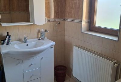 Casă cu 3 camere cu Teren 400 Mp în Vulcana-Pandele - 1