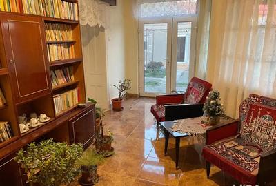 Casă cu 5 camere în Curtici - 2