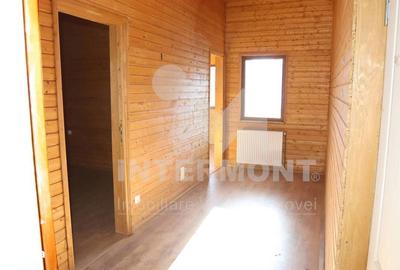 Casă cu 4 camere cu Teren 1600 Mp în Central - 5