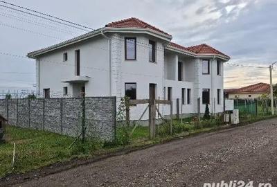 Casă cu Teren 500 Mp în Păulești