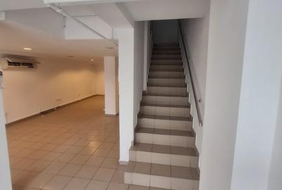 Delfinariu, cladire P+1 , spatiu depozitare 126 mp., curte 463 mp. - 18