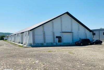 Spațiu comercial, de 1,200 mp, în Central - 10