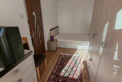 Apartament cu 2 camere semidecomandat în Valenta - 2