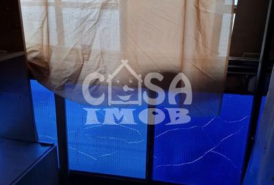 Apartament cu 2 camere nedecomandat în Micro 6 - 2