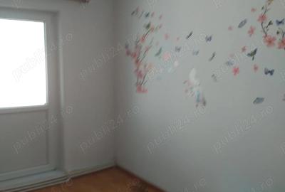 Vand apartament 2 camere - 1