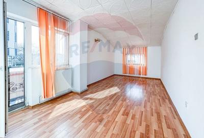 Casă cu 14 camere cu Teren 221 Mp în Coiciu - 7