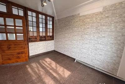 Casă cu 3 camere cu Teren 164 Mp în Delfinariu - 16