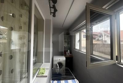 Apartament 3 camere, 70 mp , zona 8 Mai - 11
