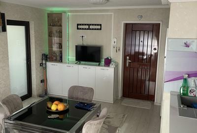 Apartament cu 2 camere decomandat în Central - 3