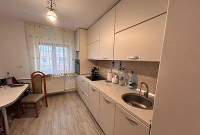 Apartament cu 3 camere decomandat în Luncă - 4