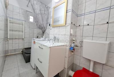 Liber, apartament 2 camere decomandat, 55 mp, Cug la bulevard - 11