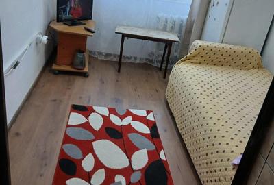 Garsonieră semidecomandată în Sud - 1