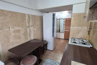 Apartament cu 2 camere semidecomandat, mobilat în Trident - 1