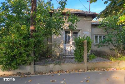 Casă cu 4 camere cu Teren 450 Mp în Sud - 9