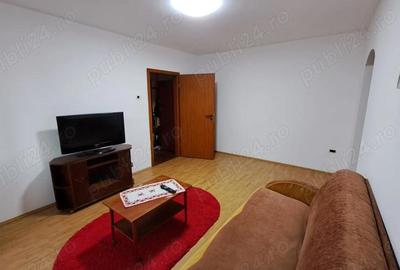 Apartament cu 3 camere semidecomandat în Central - 5