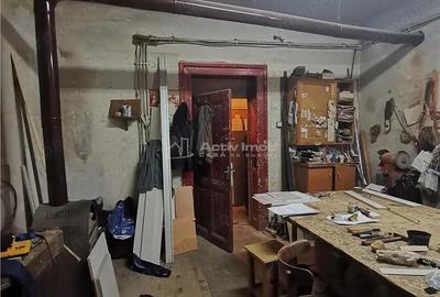 UNIVERSITATE-COLTEI, spatiu comercial nestradal, 72 mp - 2