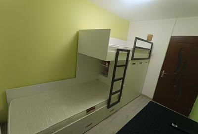 Apartament cu 3 camere decomandat în Central - 1