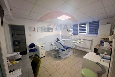 Spațiu comercial, de 45 mp, în Central