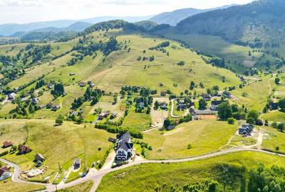 Teren de 13000 mp, în Șirnea - 4