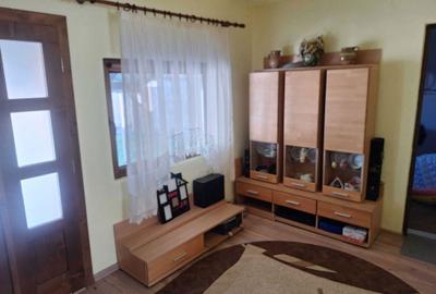 Casă cu 3 camere în Tăgădău - 6