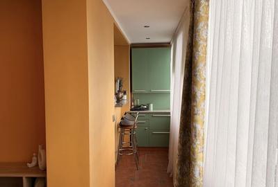 Apartament cu 2 camere semidecomandat în Central - 2