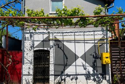 Casă cu 4 camere cu Teren 116 Mp în Central - 6