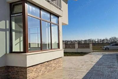 Casă cu 4 camere în Mărtinești - 11