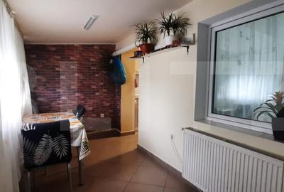 Apartament de vanzare, 86 mp, zona Micro 17 - 9