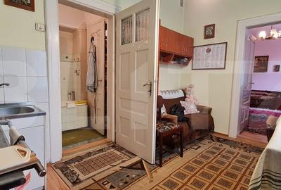 Oportunitate! Casa Bod pe un singur nivel, teren 980 mp pivnita, garaj ,mobilata - 10