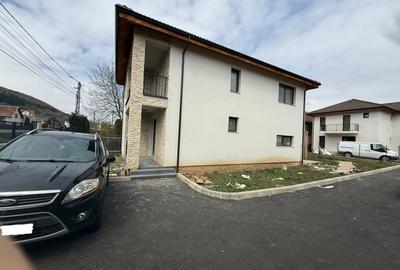 Casă individuală cu 4 camere cu Canalizare în Gilău - 2