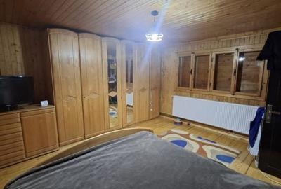 Casă cu 4 camere cu Teren 1600 Mp în Central - 17