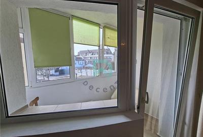 Apartament cu 2 camere decomandat în Tractorul - 5