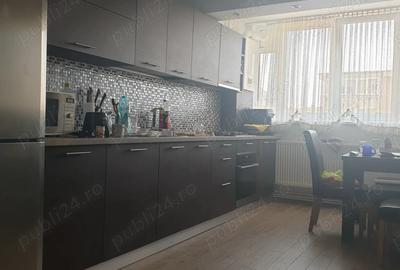 Apartament cu 3 camere decomandat în Scriitorilor - 1
