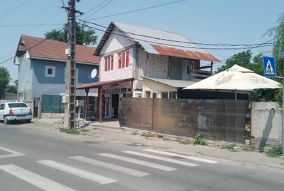 Casă cu 4 camere în Central - 1