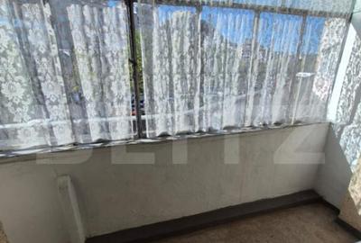 Apartament 4 camere de vanzare Deva, Bulevardul Decebal - 12
